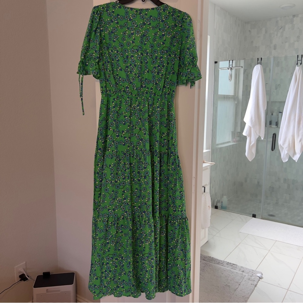 GREEN FLOWER DRESS SIZE M - Picture 4 of 5